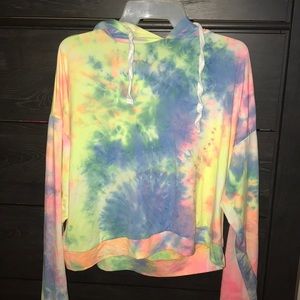 Tie dye cropped hoodie